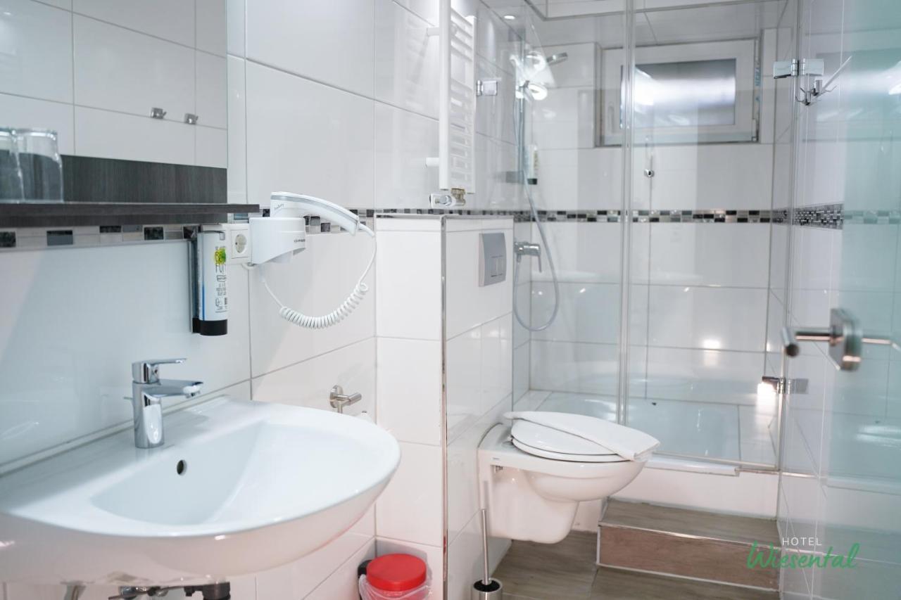 Hotel Wiesental Naehe Friedrichshafen ميكنبورن المظهر الخارجي الصورة