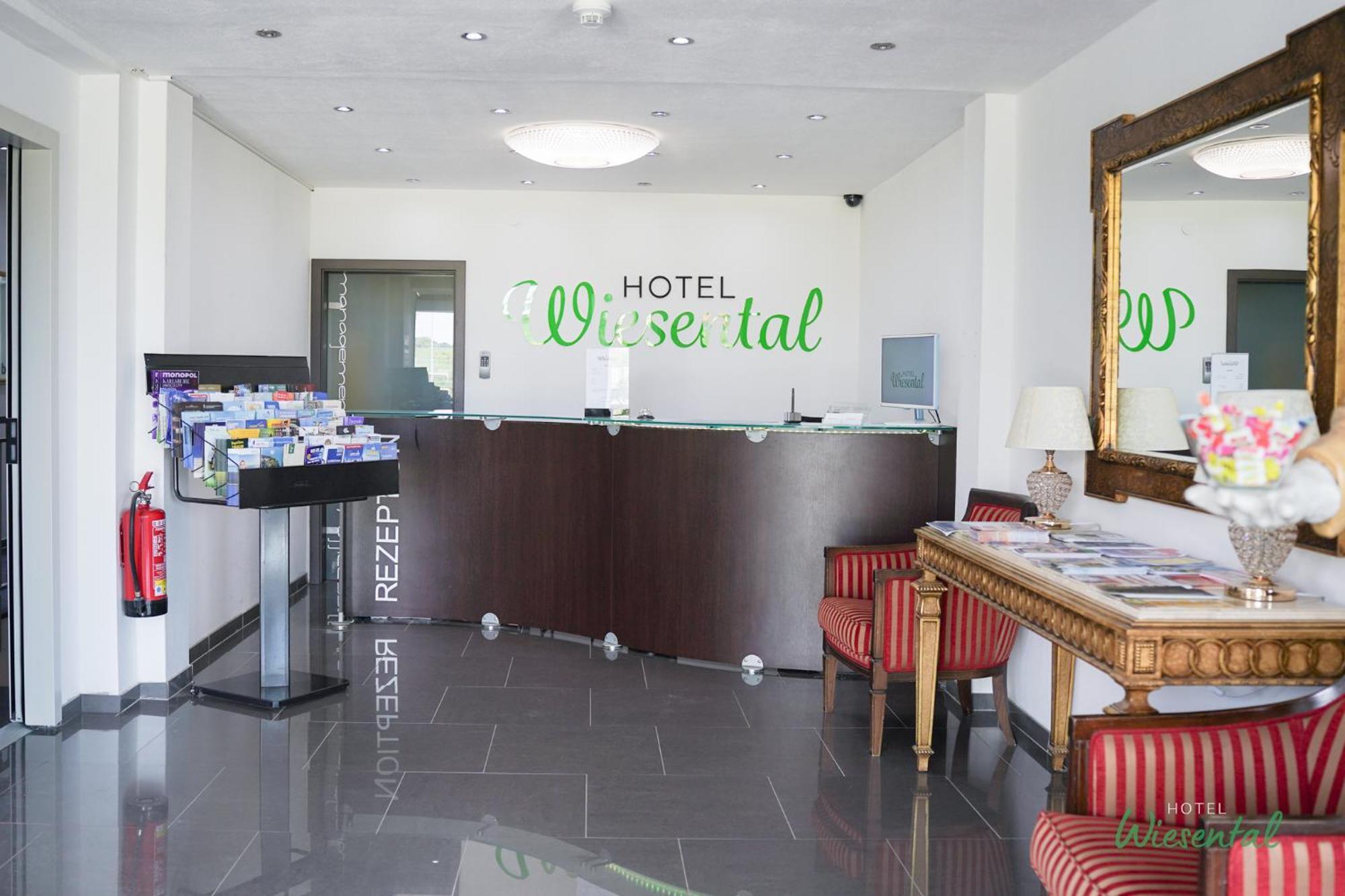 Hotel Wiesental Naehe Friedrichshafen ميكنبورن المظهر الخارجي الصورة